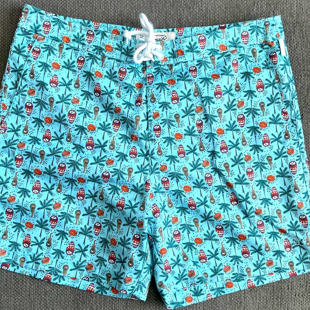 Men’s Penguin swim trunks 🩳!